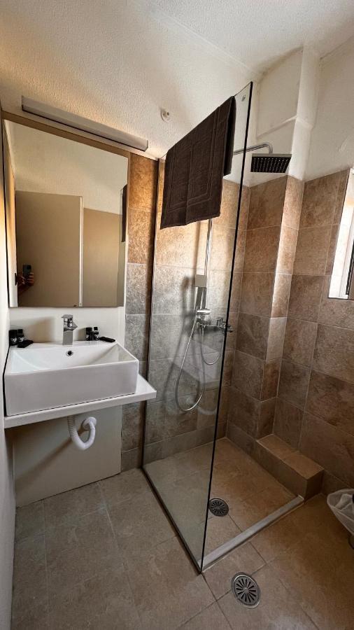 Central Hotel Sidari Szidári Kültér fotó